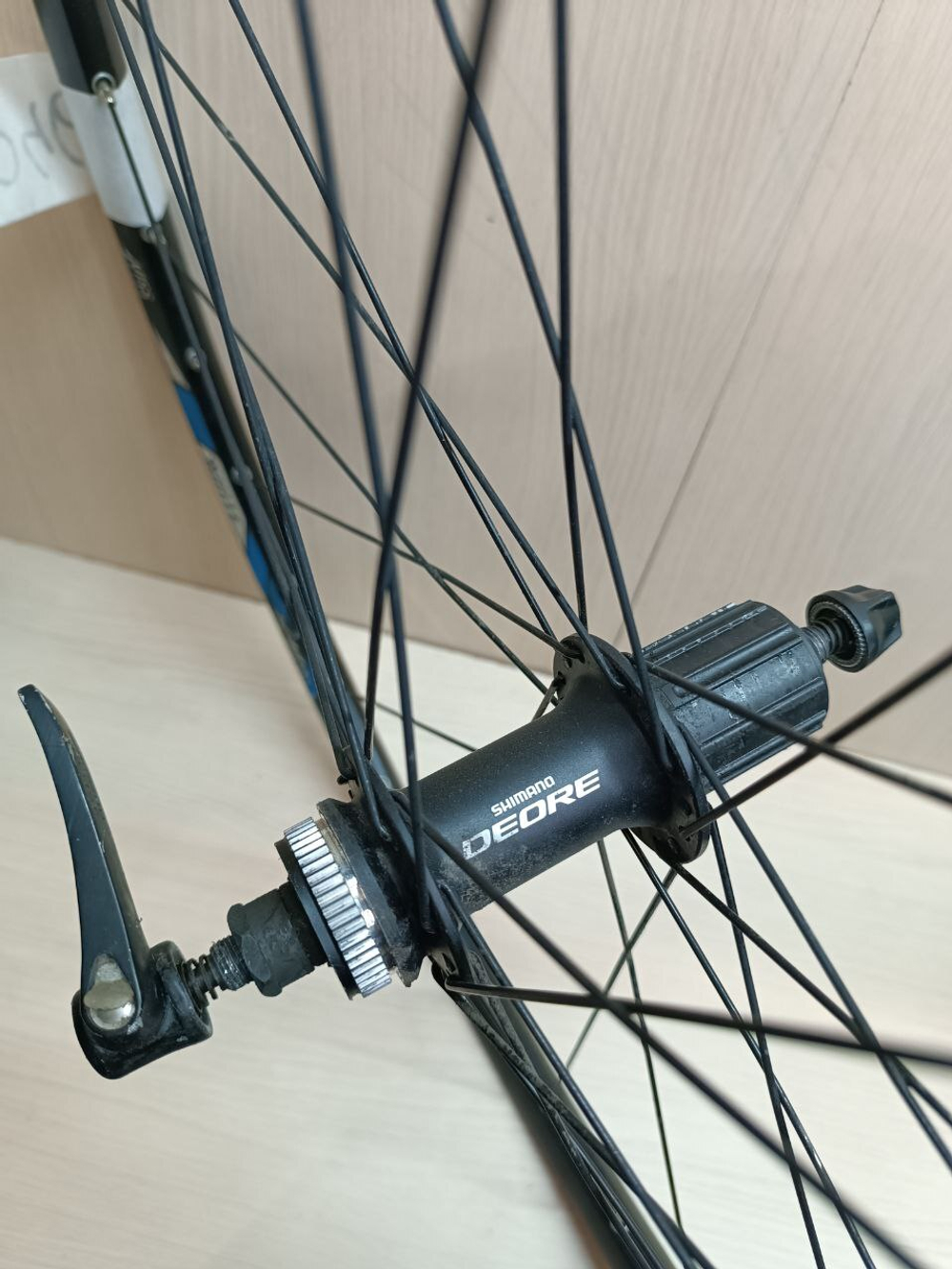 Колесо для велосипеда DT Swiss White 44D 27.5" (заднее)