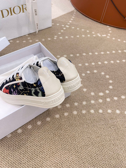 Christian Dior Walk'n'Dior Sneaker