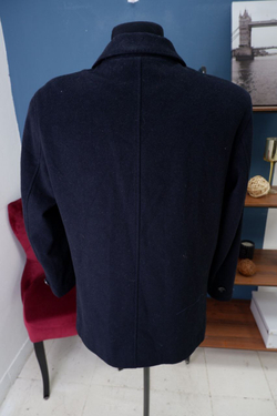 Пальто короткое с шерстью 46 размер