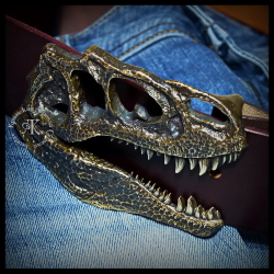 Пряжка для ремня "Череп динозавра"