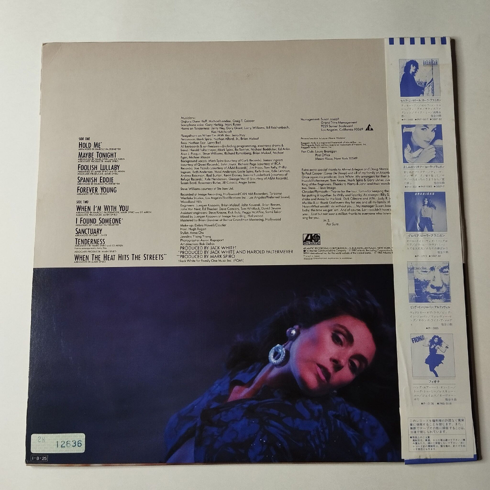 Винтажная виниловая пластинка LP Laura Branigan Hold Me (Japan 1985) (Obi) Forever Young