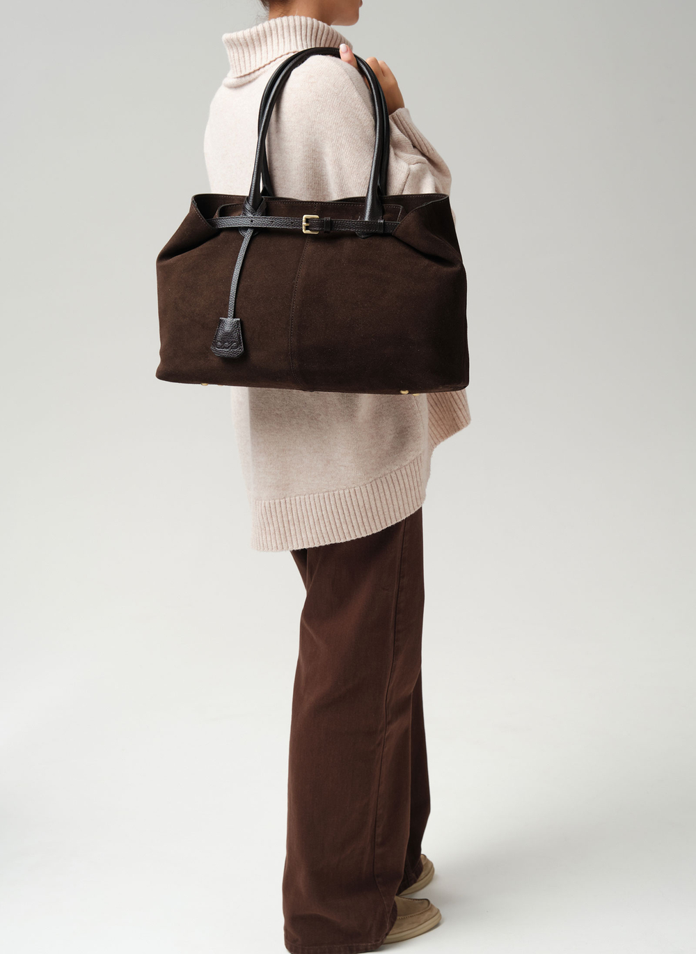 Замшевая сумка Daniela DBR 31375 черный каштан