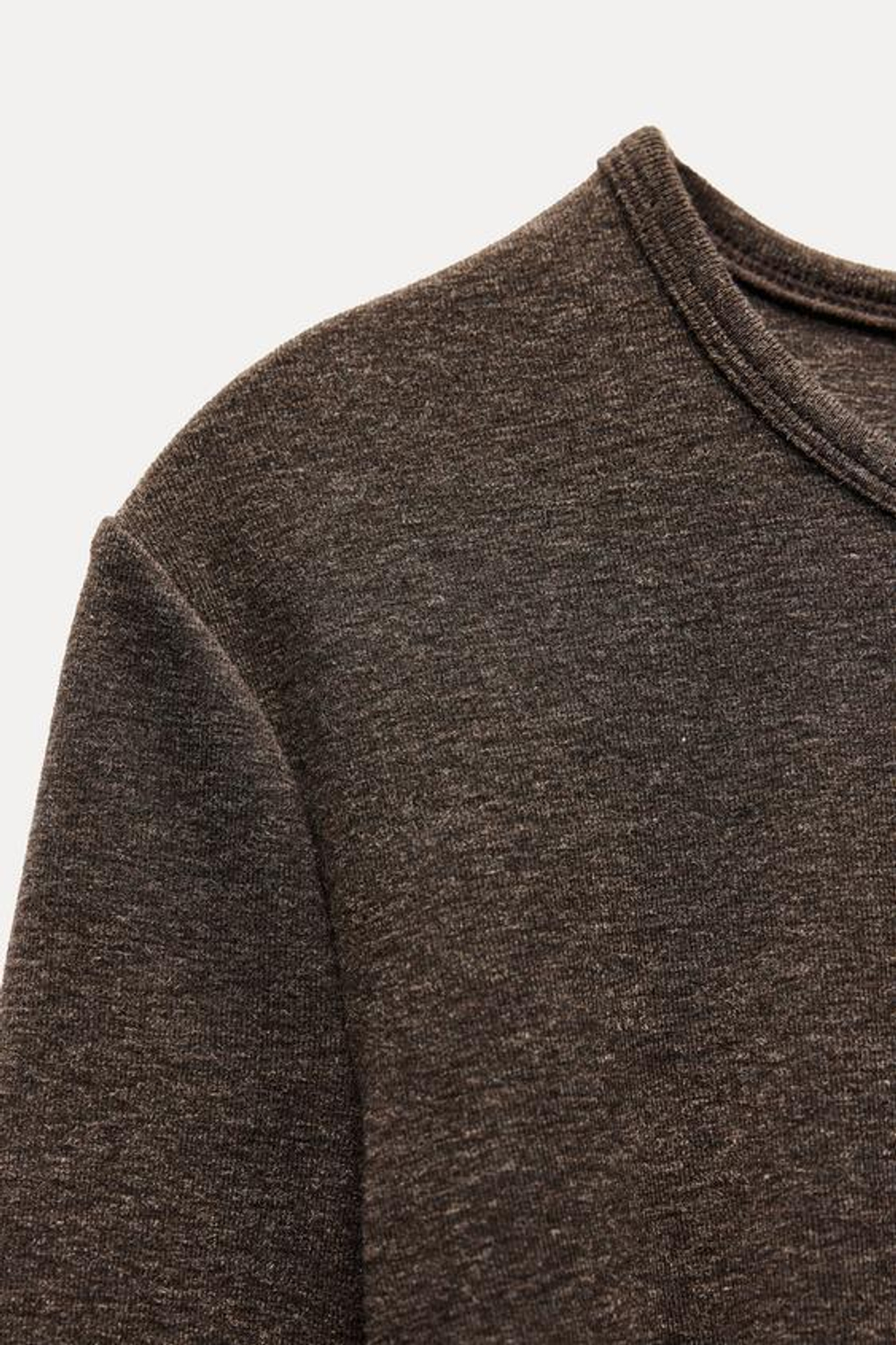 ZARA СВИТЕР ИЗ МЯГКОЙ ТКАНИ С ПОЯСОМ, СЕРОВАТО-КОРИЧНЕВЫЙ