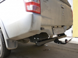 Фаркоп для Mitsubishi L200 2006-2015, в т.ч. Long (длинная база), L200 2015-2023 Тип шара: A. Нагрузки: 2500/120 кг, MI 28