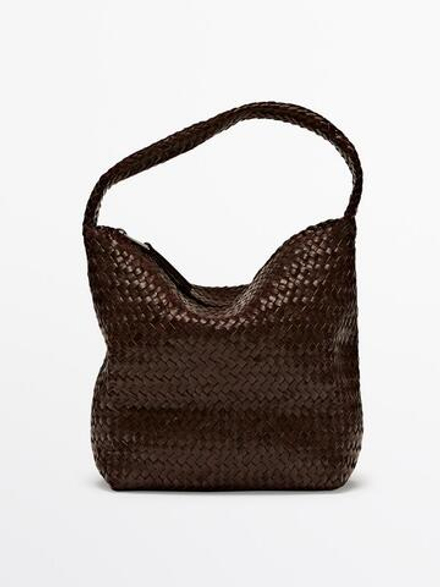 Massimo Dutti Сумка-мешок из кожи наппа с плетеным узором, коричневый