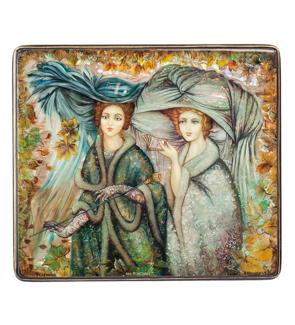 Народные промыслы ШК-30/ 34 Шкатулка «На прогулке» исп. Акминская И.