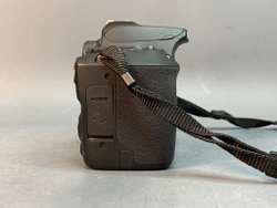 Canon 250D Kit 18-55mm STM 1000 кадров