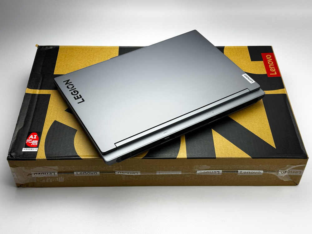 Новый игровой ноутбук Lenovo Legion 5 Y7000P I7-14700HX/RTX4070/16Gb/1Tb/2.5K/165Hz/Win11/Англ-Русская  клавиатура