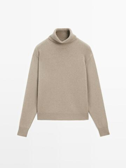Massimo Dutti Свитер из смесовой шерсти с высоким воротником, серо-зеленый