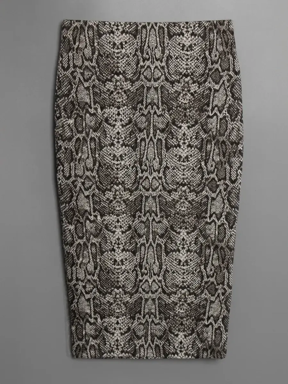 Осенняя женская юбка в офис