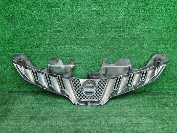 Решетка радиатора Nissan Murano Z51 (2007-2010)