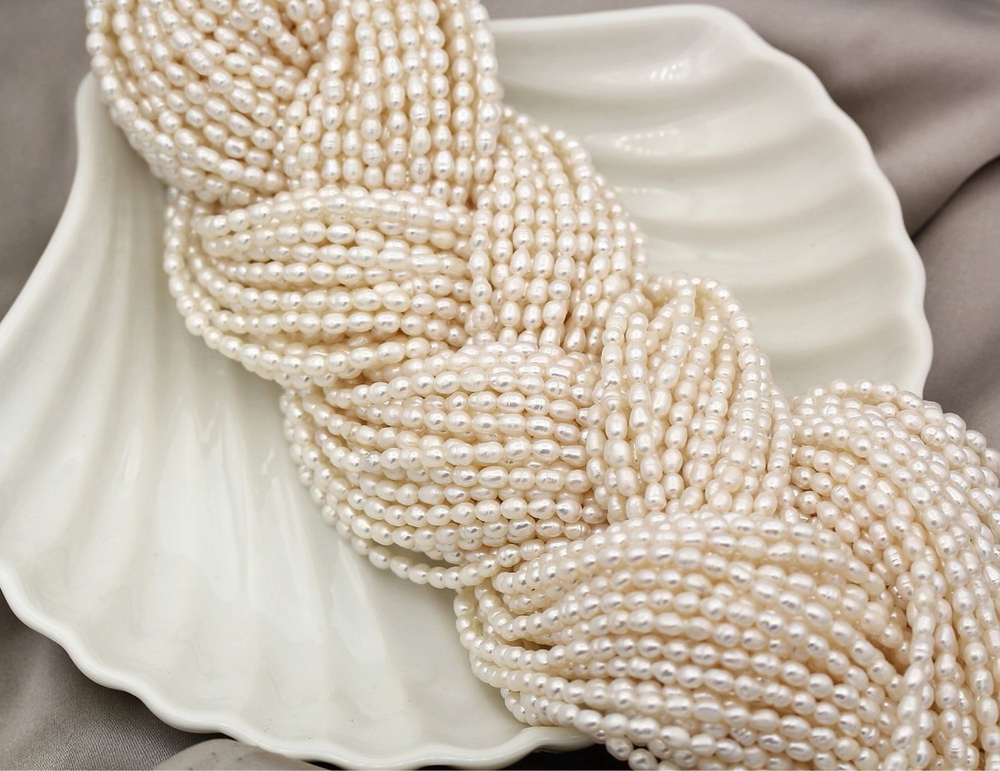 Жемчуг рис 3,7-3,8мм, 4А