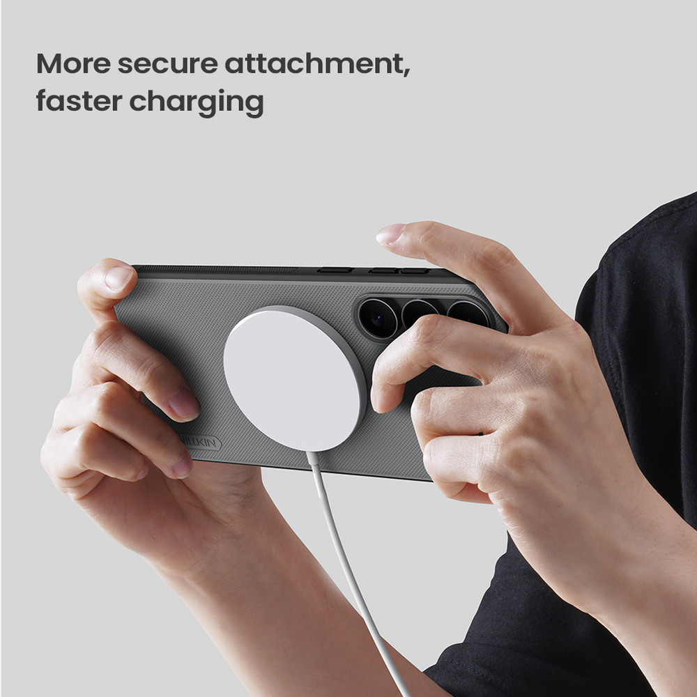 Чехол c MagSafe для Samsung Galaxy S25 FE, серия Super Frosted Shield Pro Magnetic (Clear version) прозрачный тонированный от Nillkin