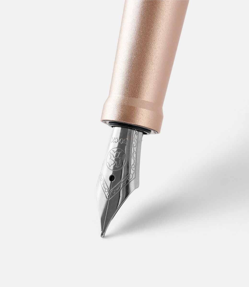 Stilform Ink Rose Moon — перьевая ручка из алюминия