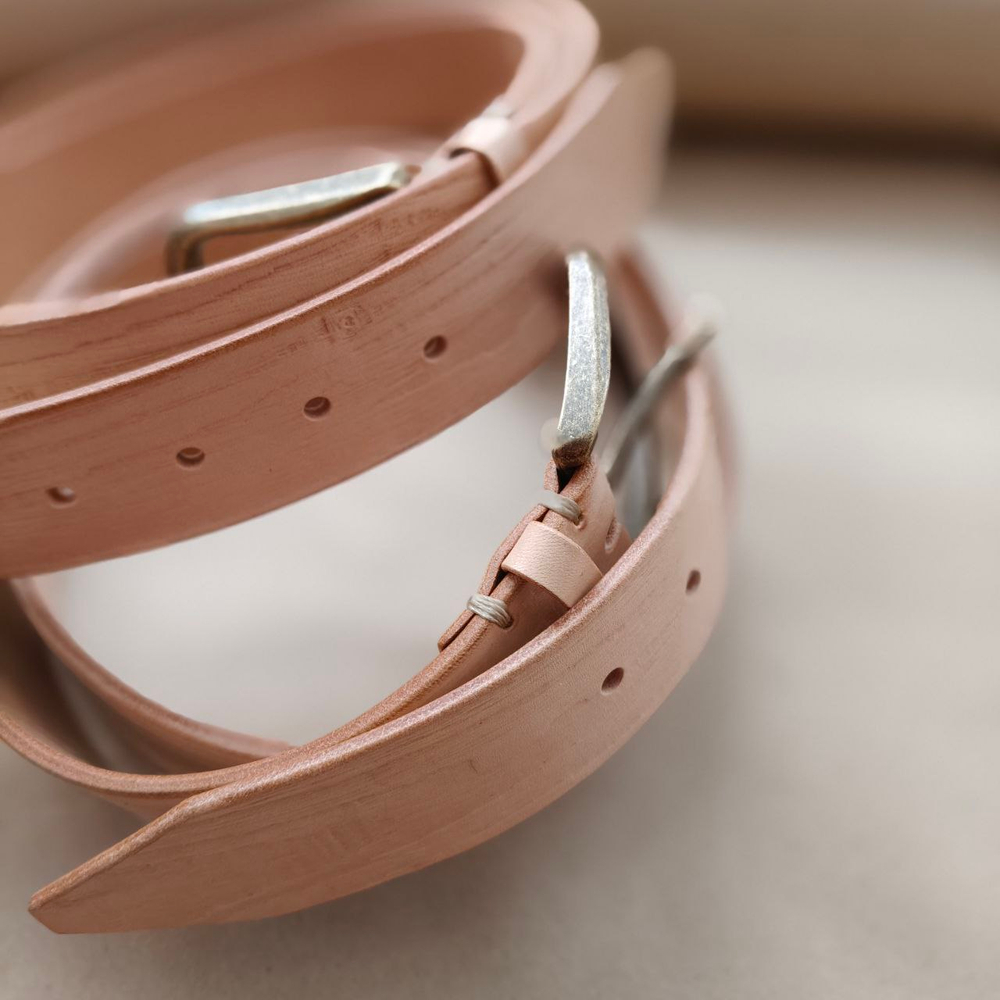 Ремень из кожи растительного дубления