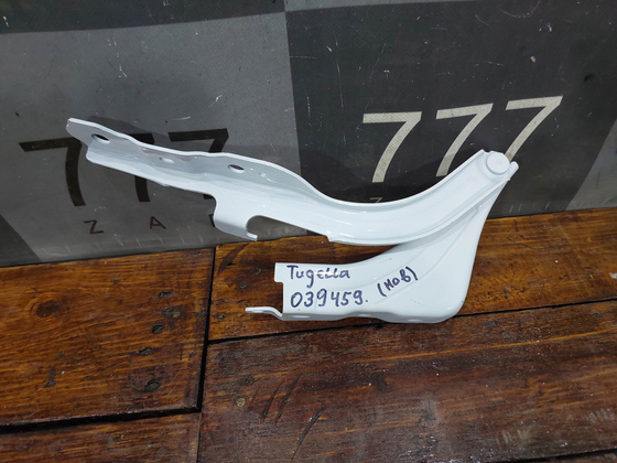 Петля капота правая Geely Tugella 19-нв Новая Оригинал 5032552800