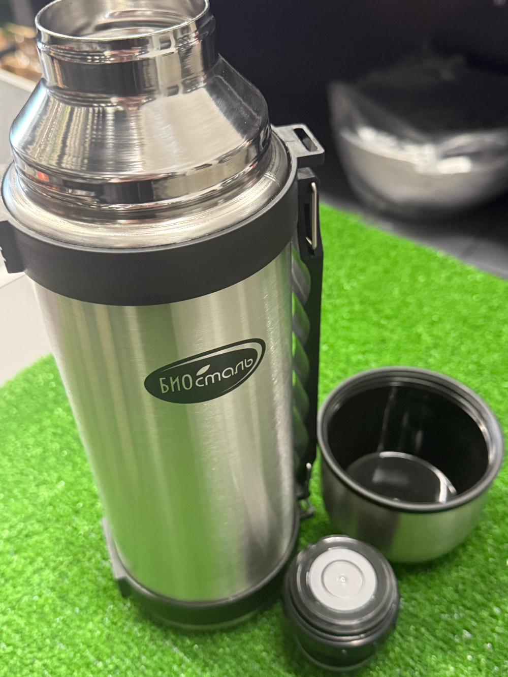 Термос БИОСТАЛЬ 1800мл с ручкой и узким горлом