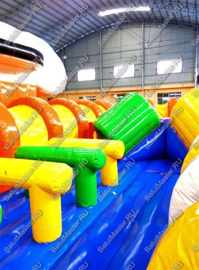 Коммерческий надувной батут "Ракета" 30*20*8 м