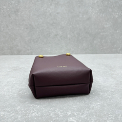 Loewe Pebble Pouch 21 cm