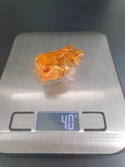 Копал молодой янтарь коллекционный 37 гр