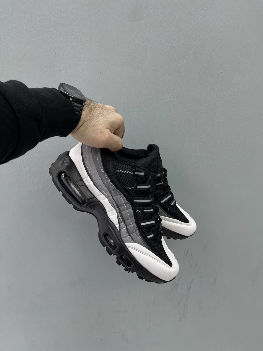 Кроссовки Nike Air Max #A6543 (чёрн.-сер.)