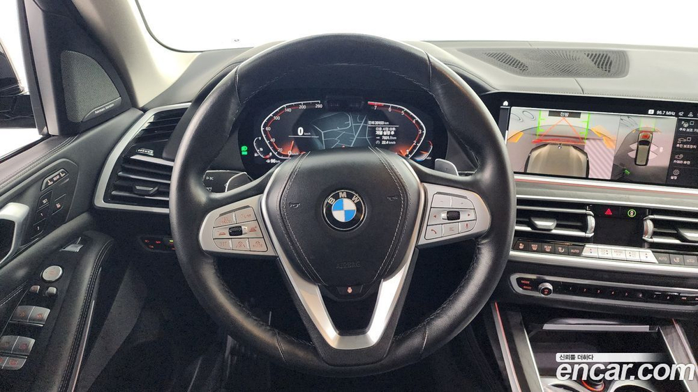 BMW X7 (G07) xDrive 40i Design Pure Excellence 6-и местный (07.2021)