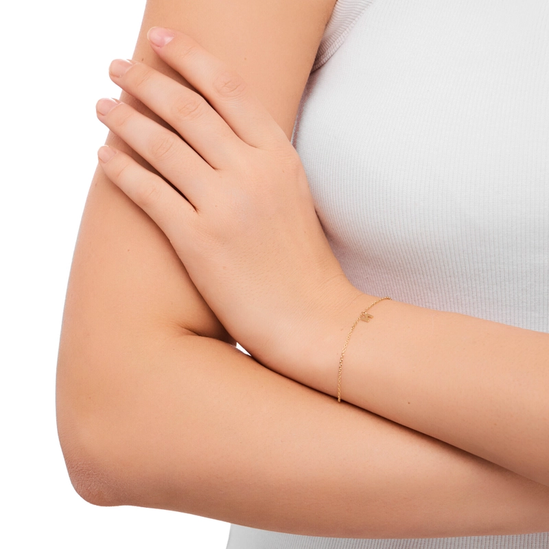 Вечный браслет Персонализация с Буквой – Золото