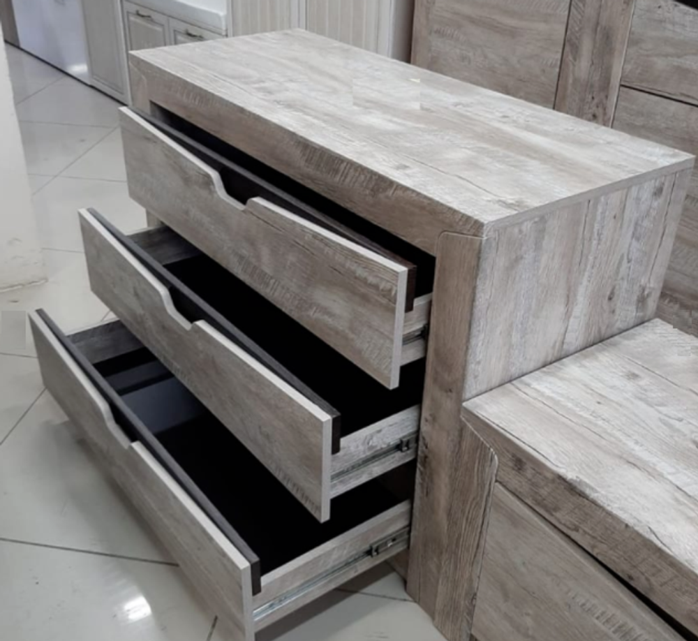 Комод Хилтон дуб юкон/гранж