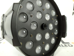 Led Par ZOOM 18x12W RGBW 4in1