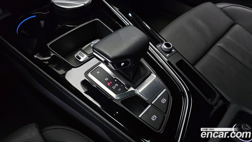 Audi A4 (B9) 35 TDI Premium (10.2020)