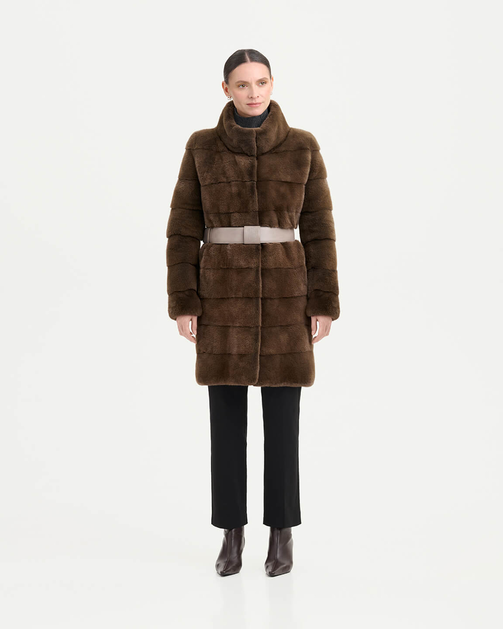 Шуба из меха норки