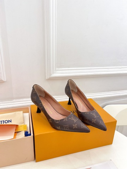 Louis Vuitton Blossom Pump