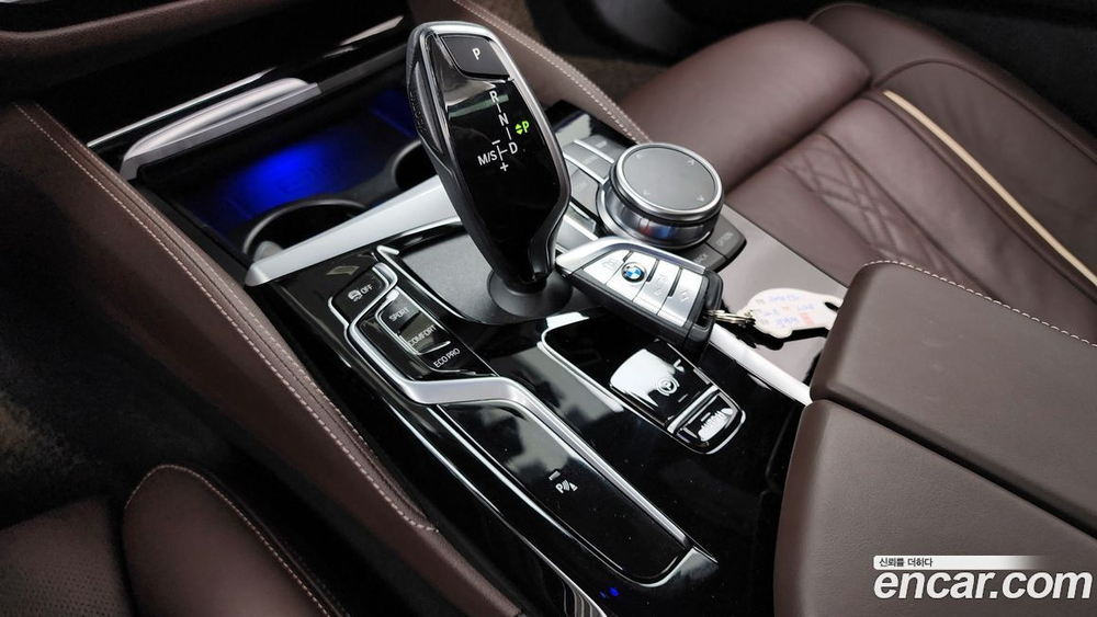 BMW 5 Series (G30) 530i xDrive M Sports (08.2022)