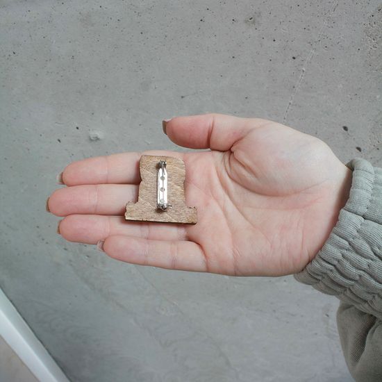 Значок деревянный (брошь) Hottie. Fire Pin