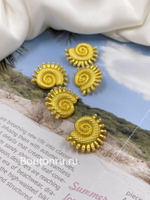 Пуговицы матовое золото Скиапар. в форме рельефной ракушки с жемчугом