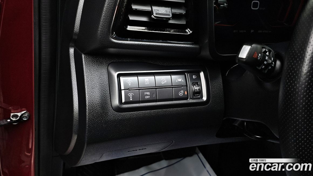 KG Mobility (Ssangyong) Very New Tivoli Бензин 1.5 2WD (04.2020)