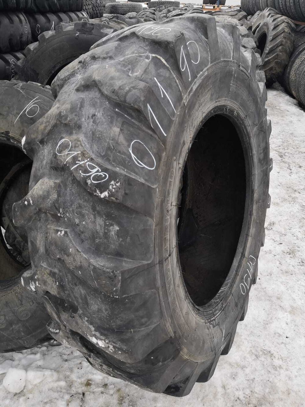 16.9-28 Cultor INDUSTRIAL 40 шина б/у