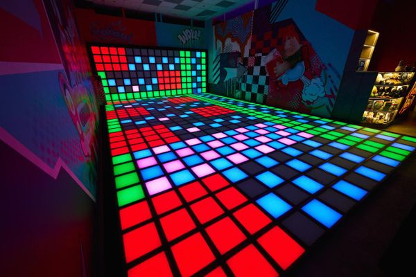 Арена Pixel battle из 578 плиток в «Лава Лавия», г. Донецк Арена Pixel battle из 578 плиток в «Лава Лавия», г. Донецк