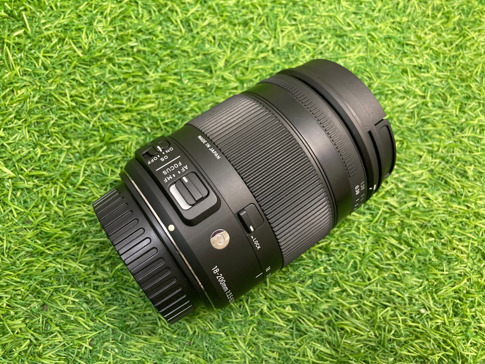 Sigma AF 18-200mm 3.5-6.3 DC OS Canon