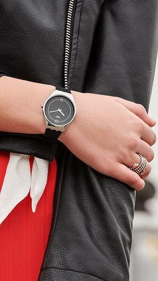 Наручные часы Swatch SYXS109