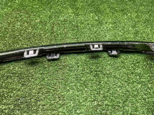 Накладка переднего бампера левая Hongqi HS5 19-нв