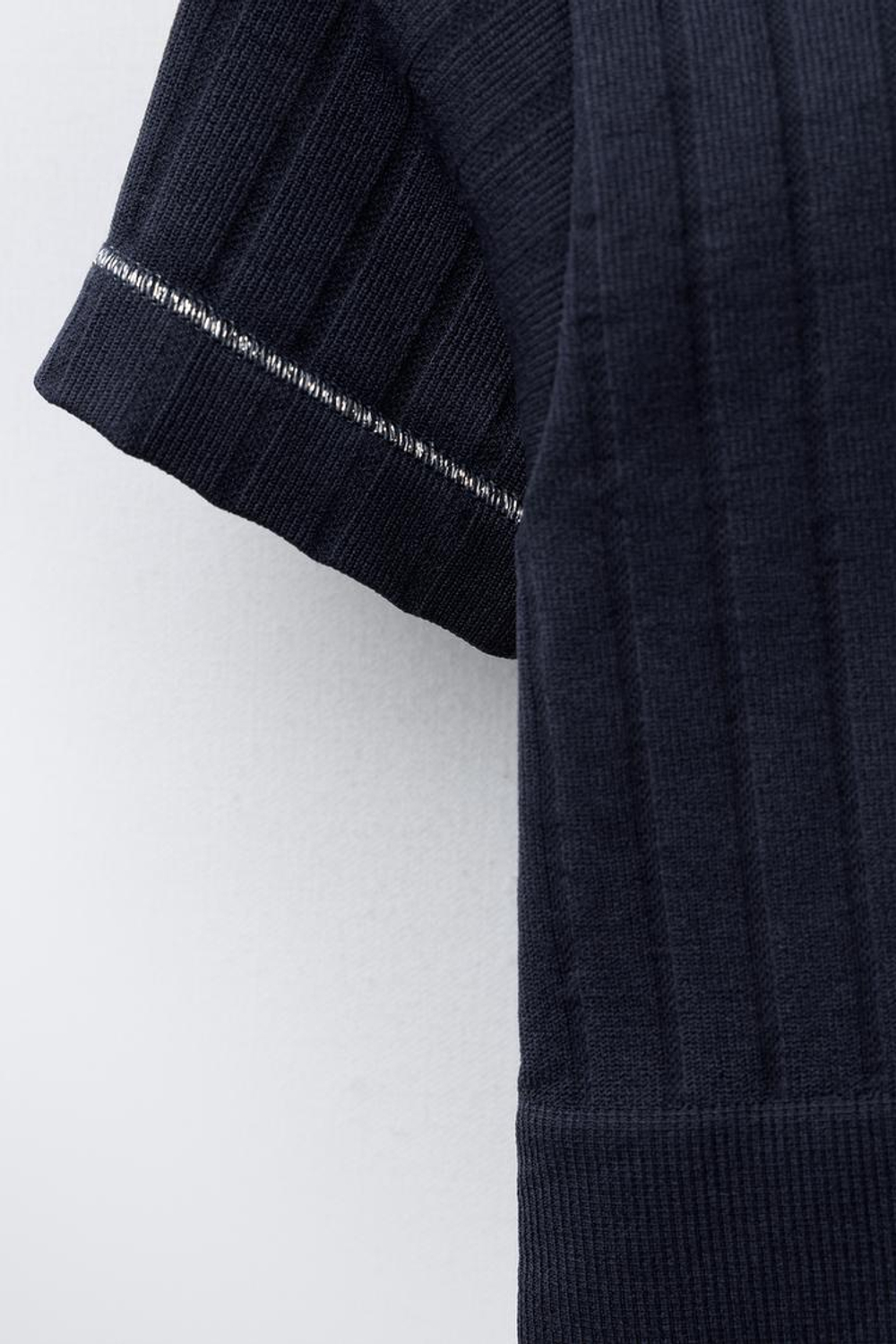 ZARA БЕСШОВНАЯ ФУТБОЛКА ДЛЯ СПОРТА С БЛЕСТЯЩЕЙ ОТДЕЛКОЙ, СИНИЙ