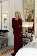 Платье из вискозы бордовое