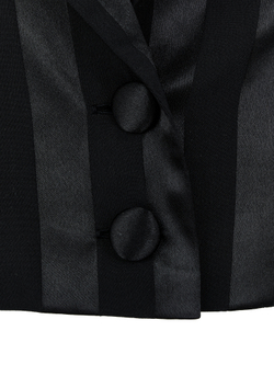 Шелковый укороченный жакет