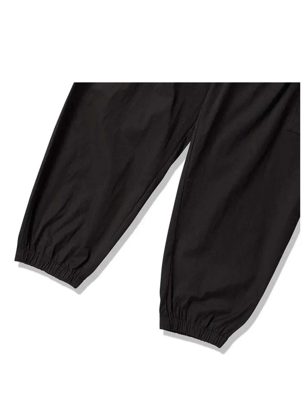 Брюки-джоггеры в стиле карго