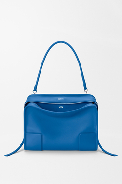 Loewe Большая сумка Amazona 180 из мягкой телячьей кожи, ярко-синий