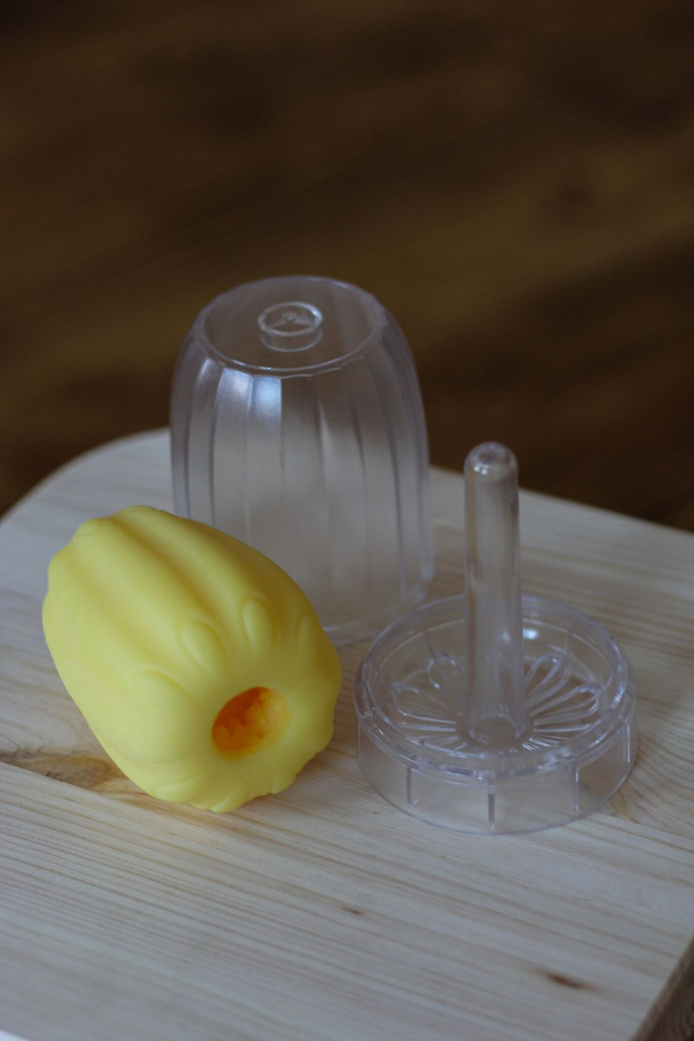 Желтый мастурбатор-яйцо Bisedze (Цвет: желтый)