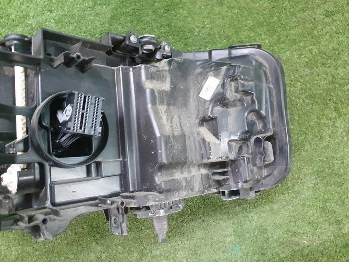 Фара левая BMW 5er G30 (2020-2023) LED