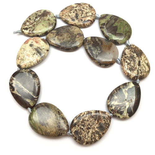 Яшма 35х25 мм, бусины плоские