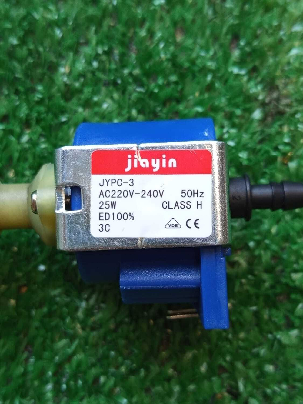 Помпа в сборе для пароочистителя Bort BDR-2500-RR (с разбора)